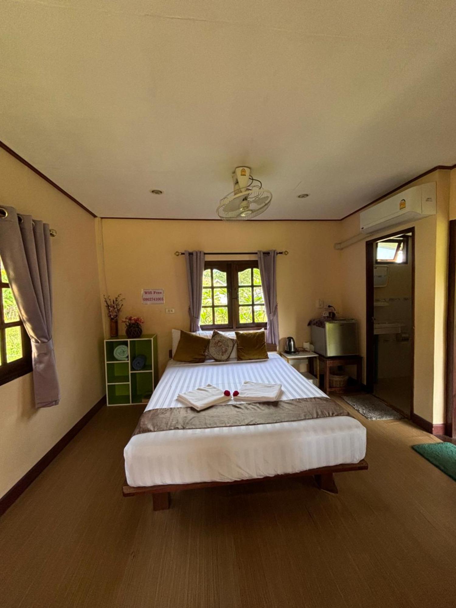 Mookdaman Bungalow Ko Yao Noi Bagian luar foto